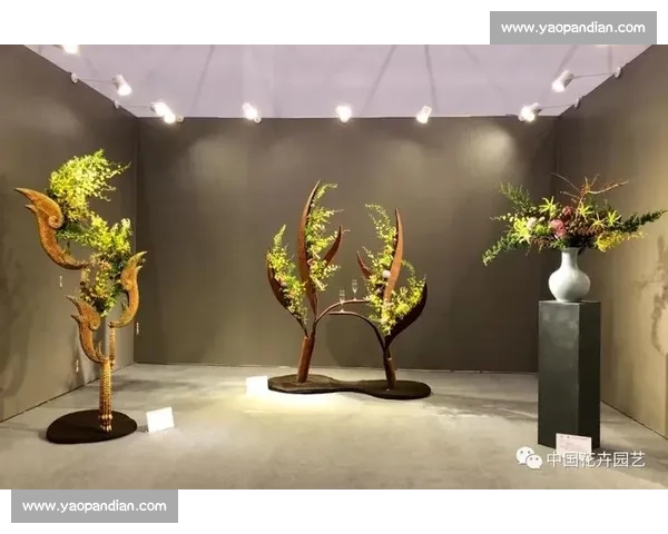 花篮赛场上的绚丽绽放：赛事与花艺的完美结合与创新展示